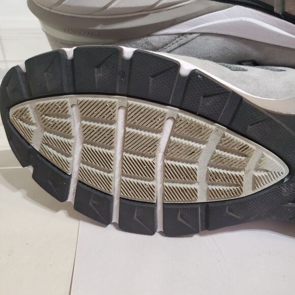 New Balance 990v5 Mens 12D Running Shoes M990GL5 Made in USA Gray Sneakers 46.5 - Picture 9 of 10